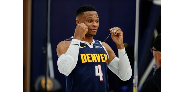 Russell Westbrook više ne nosi dres s brojem 0 Russell Westbrook više ne nosi dres s brojem 0